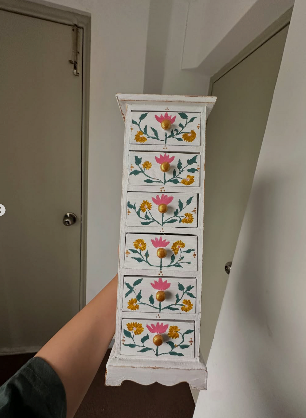 Hand-Painted Floral Jewellery Chest