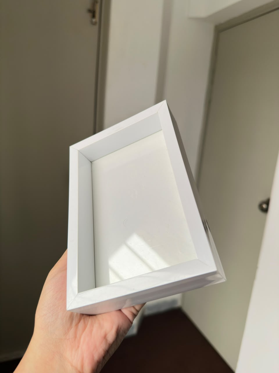 Minimal White Photo Frame