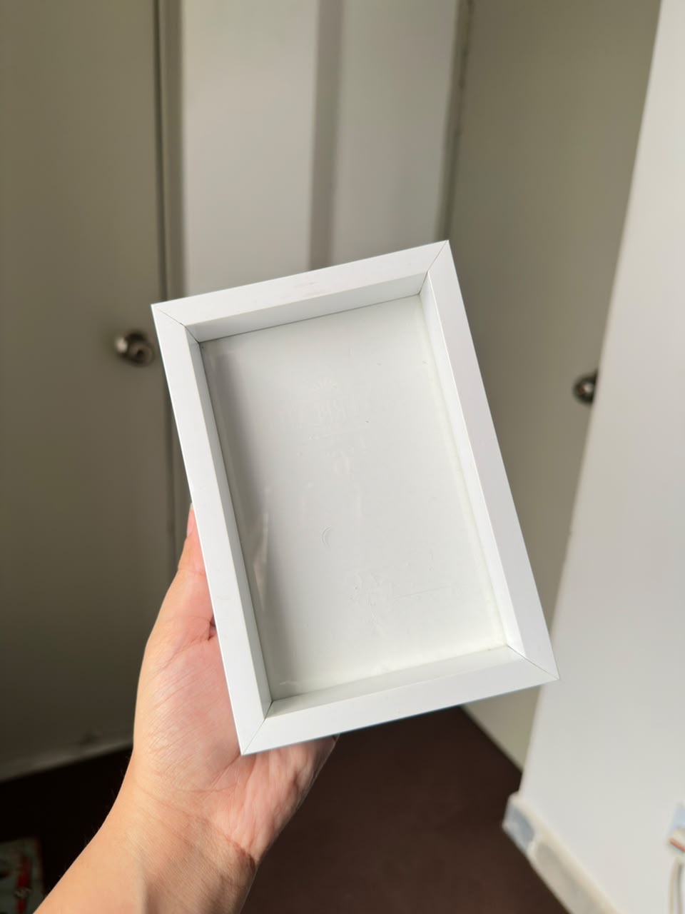 Minimal White Photo Frame