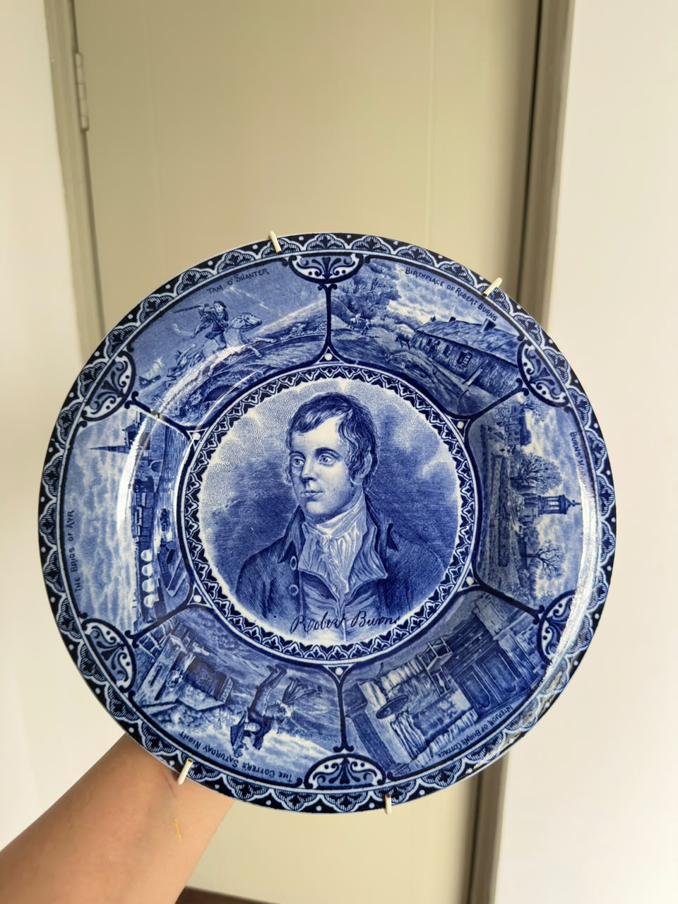 Vintage Robert Burns Hanging Plate